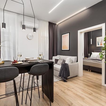 Saint Vitus Apartments With Balcony Рієка Екстер'єр фото